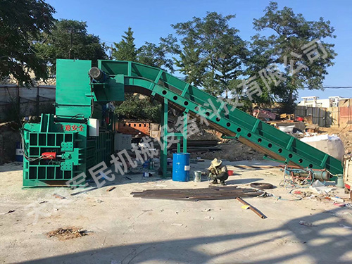 臥式打包機(jī)（廢金屬、可樂(lè)瓶、廢紙）